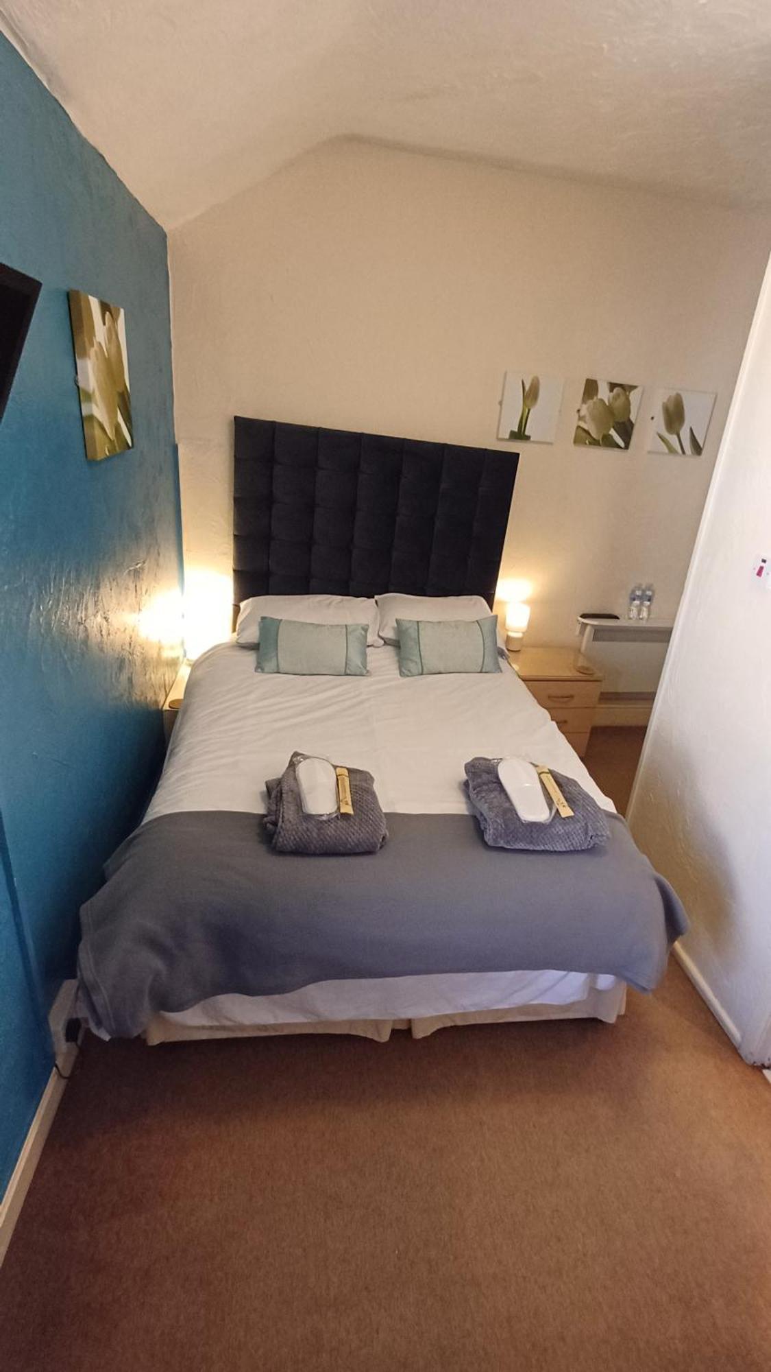 Morwenna Luxury Holiday Apartments Лландидно Экстерьер фото